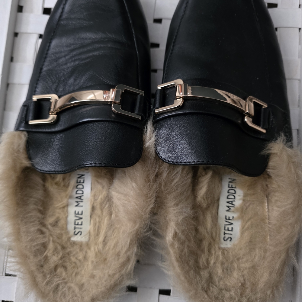 Steve Madden Black Fur-Lined Loafers